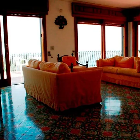 Vesuvio Villa